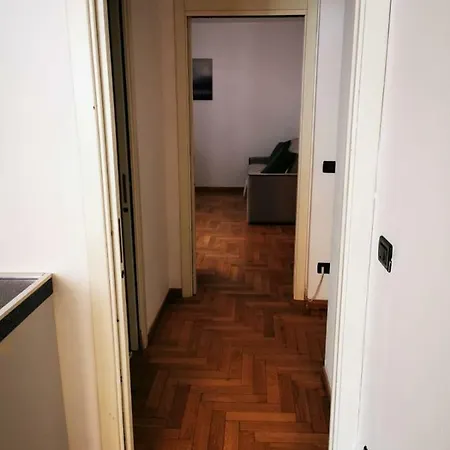 New Luxury Apartment, City Center Apartamento *
